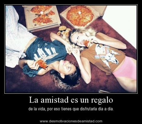 La-amistad-es-un-regalo-de-la-vida-por-eso-tienes-que-disfrutarla-día-a-día-desmotivaciones-de-amistad