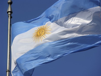 dia-de-la-bandera-argentina-belgrano-Bandera-Argentina1-399x300
