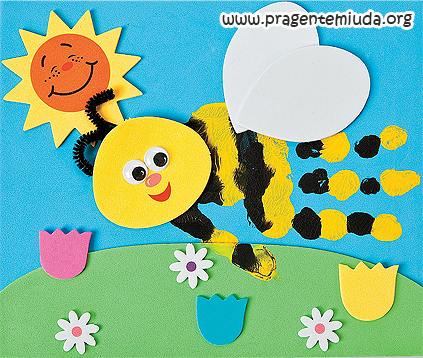 abelha-com-carimbo-das-maos-e-eva-lembrancinha-primavera